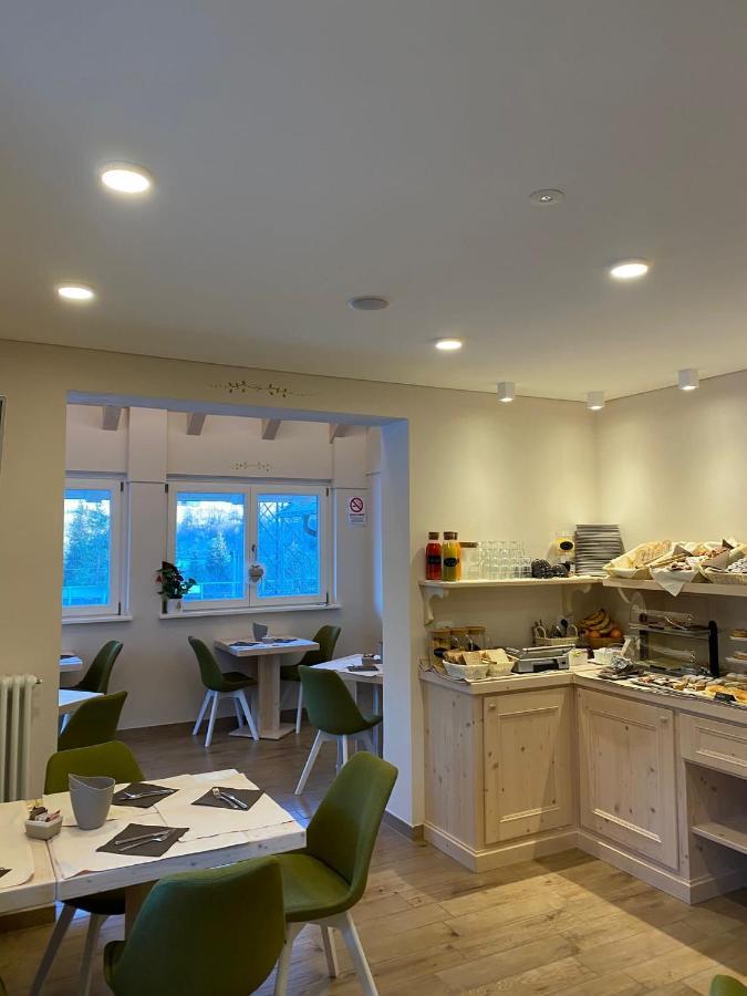 טרביסיו Hotel Rosengarten מראה חיצוני תמונה