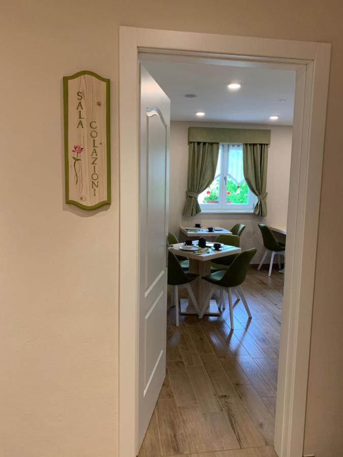 טרביסיו Hotel Rosengarten מראה חיצוני תמונה